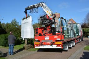 Transport with a crane