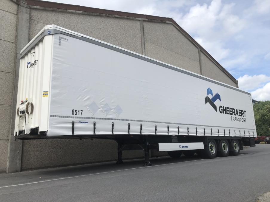transport met huiftrailer